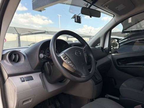 Used 2021 Nissan NV200 S w/ Back Door Glass Package FWD image 6