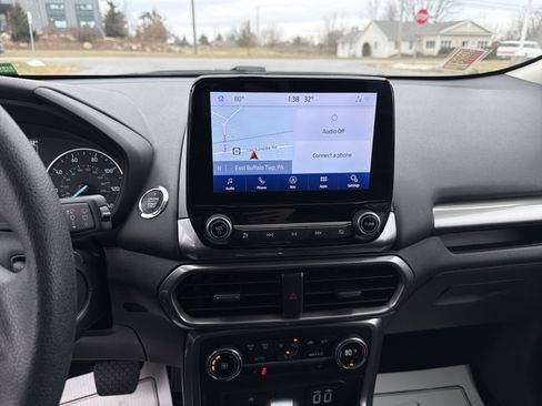 Used 2021 Ford EcoSport SE w/ SE Convenience Package image 24
