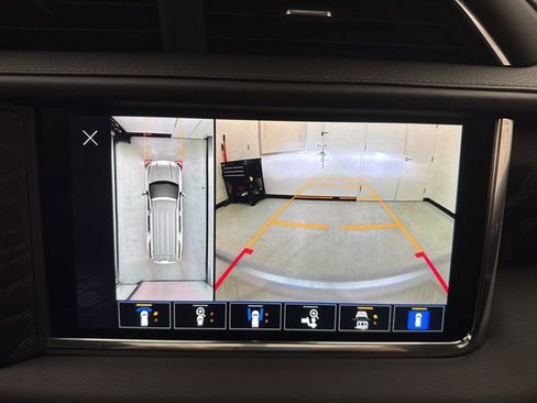 Used 2023 GMC Yukon Denali image 41