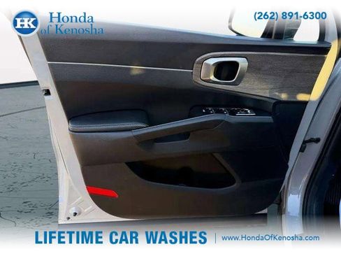 Used 2022 Kia Sorento X-Line EX image 16