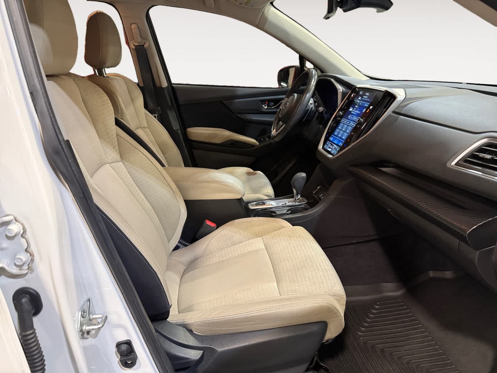 Used 2023 Subaru Ascent Premium w/ Convenience Package AWD/4WD image 16