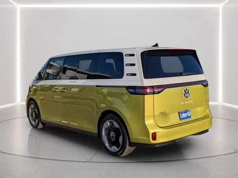 New 2025 Volkswagen ID. Buzz Pro S Plus image 4