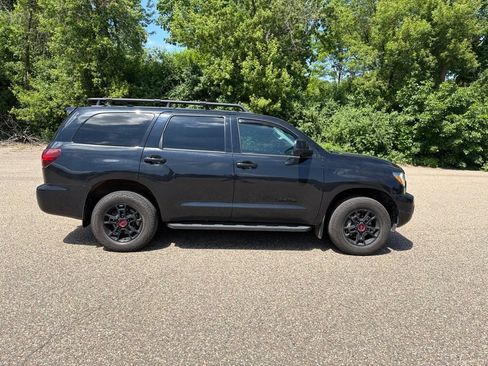 Used 2022 Toyota Sequoia TRD Pro AWD/4WD image 16