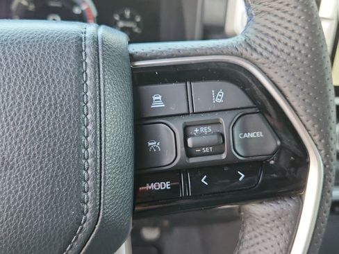 Used 2025 Toyota Tundra Platinum image 23