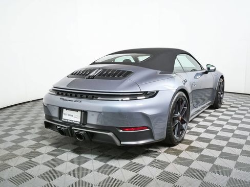 Certified 2026 Porsche 911 Carrera 4 GTS AWD/4WD image 31