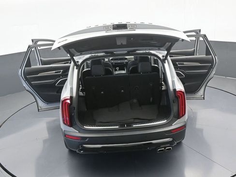 Used 2022 Kia Telluride SX w/ SX Prestige Package image 76