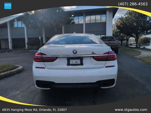 Used 2017 BMW 740i RWD image 4