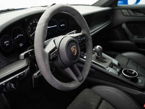 Used 2023 Porsche 911 Carrera GTS image 18