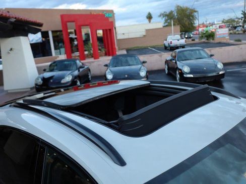 Used 2023 Porsche Macan S image 54