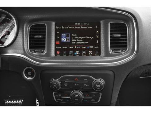 Used 2018 Dodge Charger R/T Scat Pack w/ Dynamics Package RWD image 13