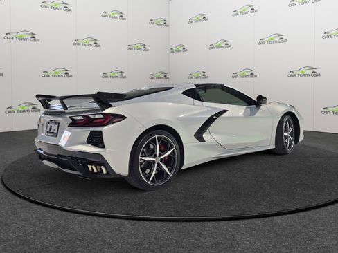 Used 2022 Chevrolet Corvette Stingray Premium Cpe w/ Z51 Performance Package image 7