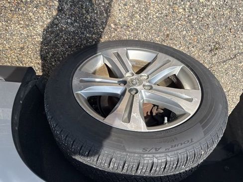 Used 2011 Toyota Highlander Limited w/ Tow Pkg image 7