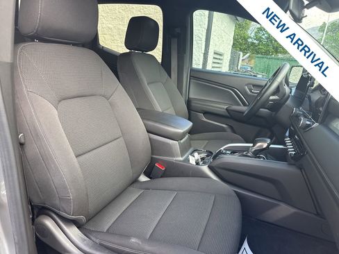 Used 2023 Chevrolet Colorado LT w/ LT Convenience Package AWD/4WD image 9