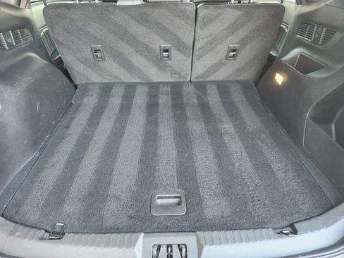 Used 2022 Ford Edge ST-Line image 31