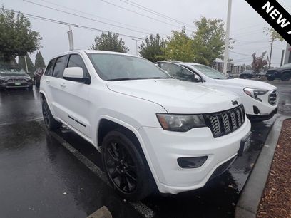 Used 2018 Jeep Grand Cherokee Altitude