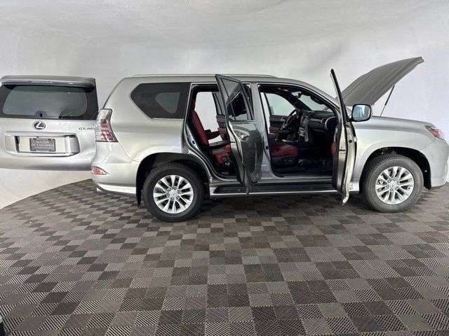 Used 2021 Lexus GX 460 Premium AWD/4WD image 13