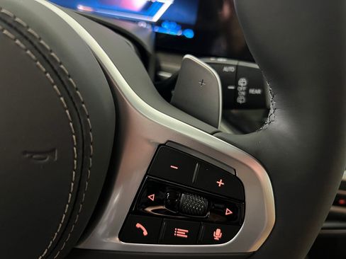 Used 2026 BMW X5 xDrive50e image 27