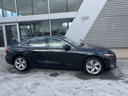 Used 2025 Audi A5 2.0T Premium Plus w/ Premium Plus image 13