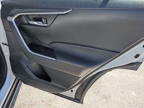 Used 2024 Toyota RAV4 XLE image 27