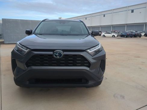 Used 2024 Toyota RAV4 LE image 2