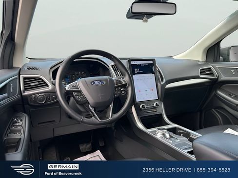 Used 2024 Ford Edge SEL AWD/4WD image 10