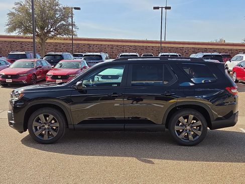 New 2026 Honda Pilot Sport image 2