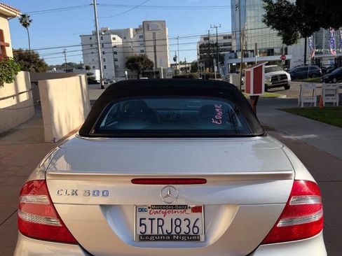 Used 2005 Mercedes-Benz CLK 500 Cabriolet w/ Lighting Pkg image 28