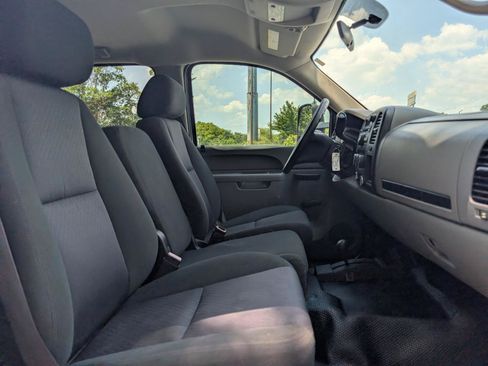 Used 2013 Chevrolet Silverado 3500 W/T AWD/4WD image 20