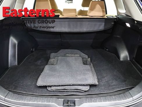 Used 2022 Toyota RAV4 XLE image 9