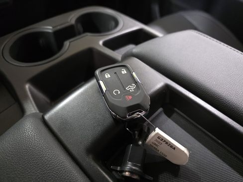 Used 2022 GMC Sierra 1500 SLT image 22