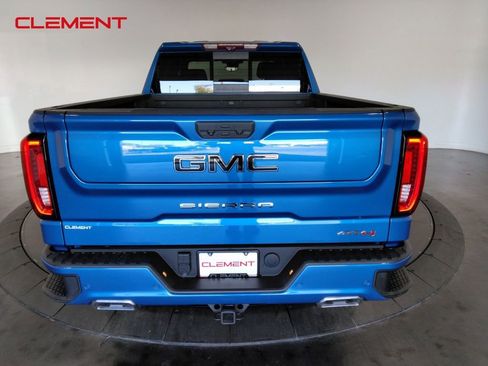 Used 2022 GMC Sierra 1500 AT4 w/ AT4 Premium Package image 5