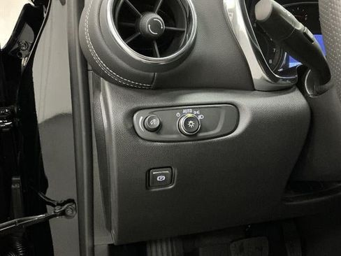 New 2026 Chevrolet Blazer LT w/ LPO, Floor Liner Package AWD/4WD image 11