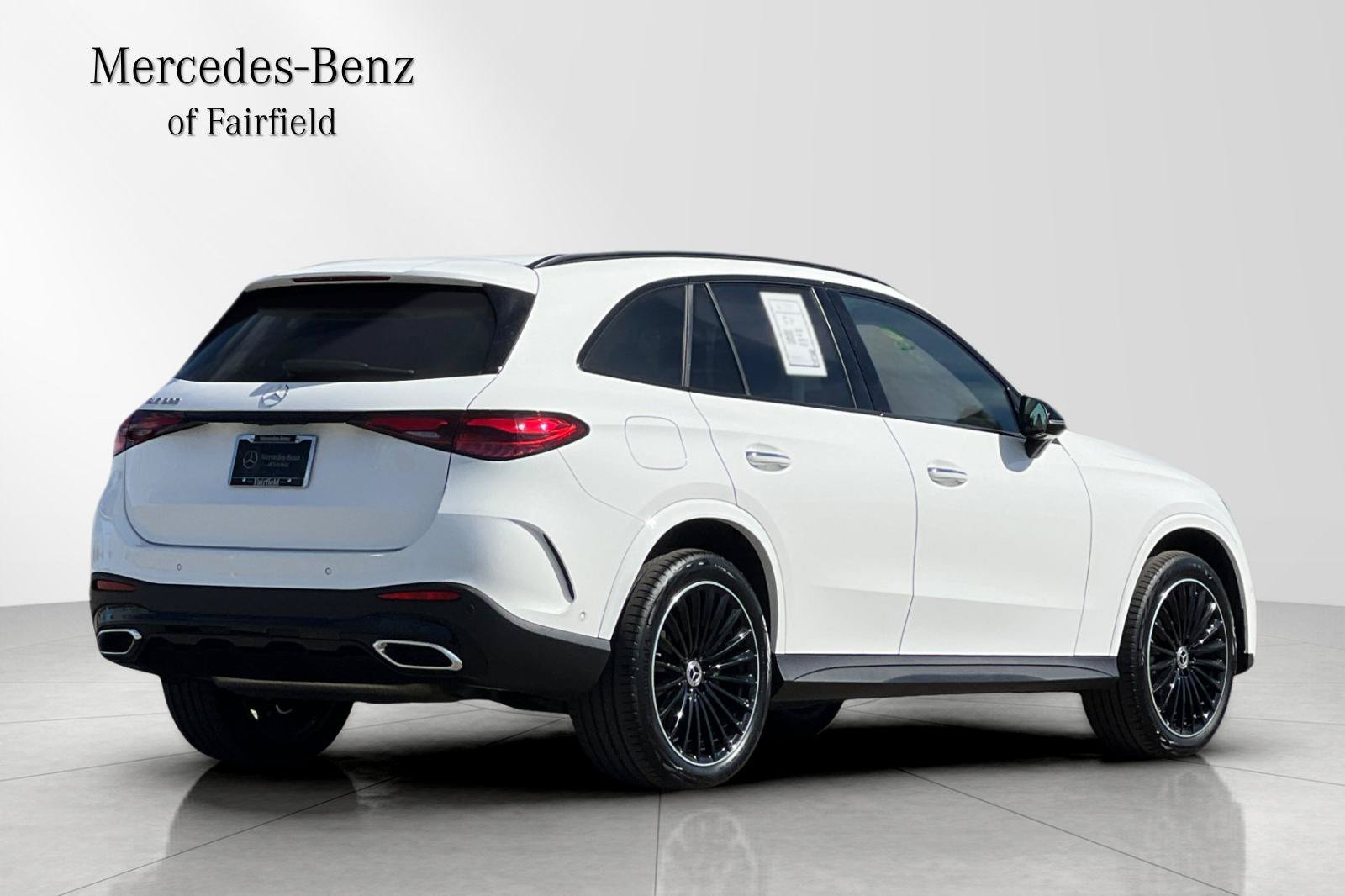 Certified 2026 Mercedes-Benz GLC 300 image 2