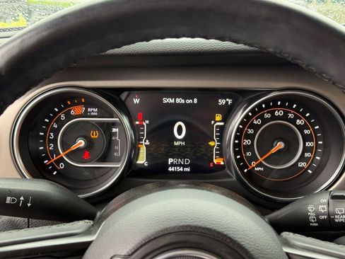 Used 2021 Jeep Wrangler Unlimited Sport AWD/4WD image 17
