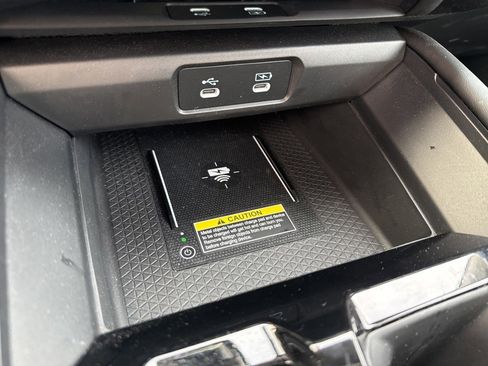 Used 2025 Honda Accord Touring image 19