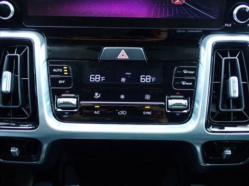 Used 2022 Kia Sorento SX AWD/4WD image 20