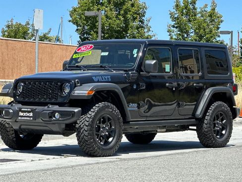 Used 2025 Jeep Wrangler Unlimited Sport S 4xe AWD/4WD image 8