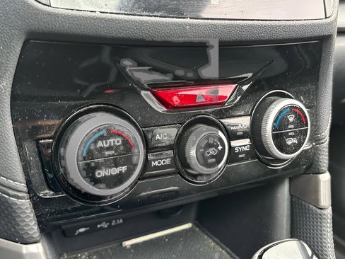 Used 2019 Subaru Forester Limited w/ Popular Package #3 image 28