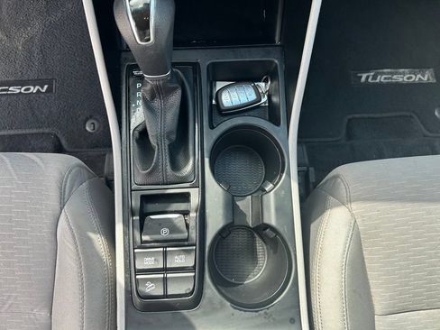 Used 2019 Hyundai Tucson Value AWD/4WD image 13
