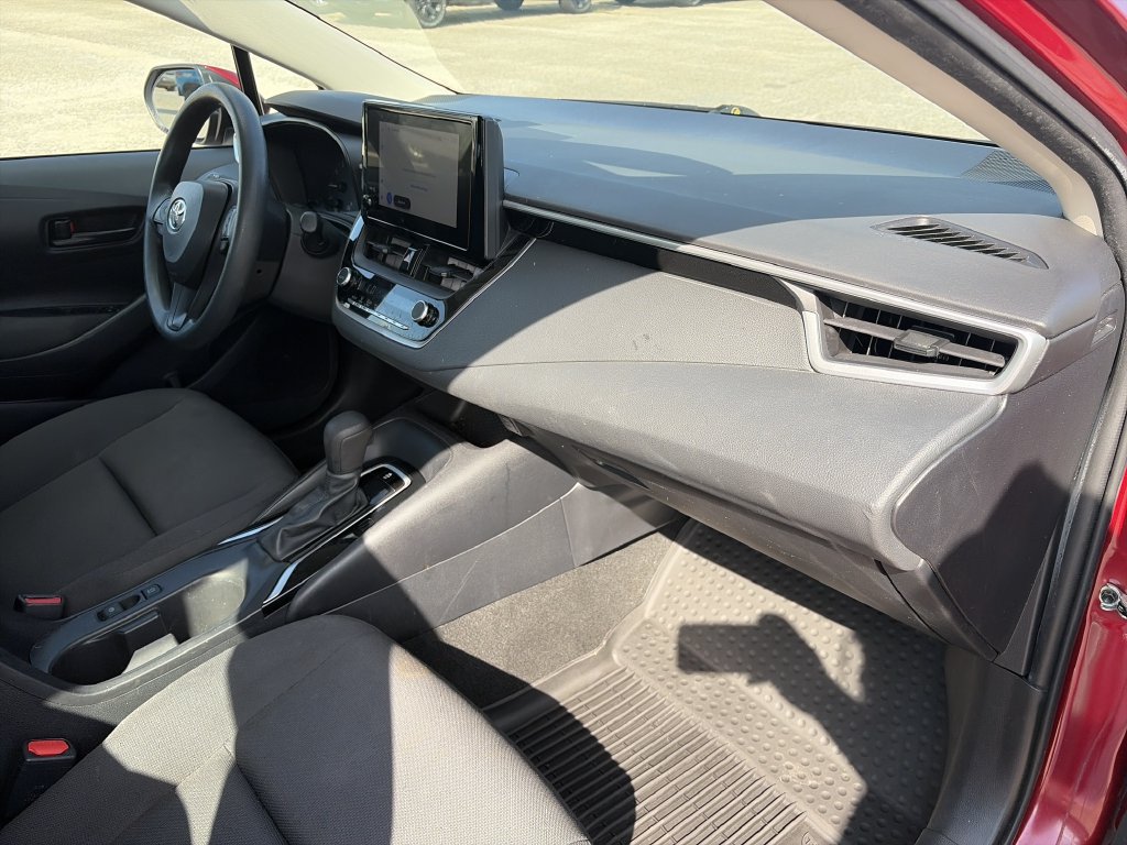 Used 2023 Toyota Corolla LE w/ LE Premium Package FWD image 28