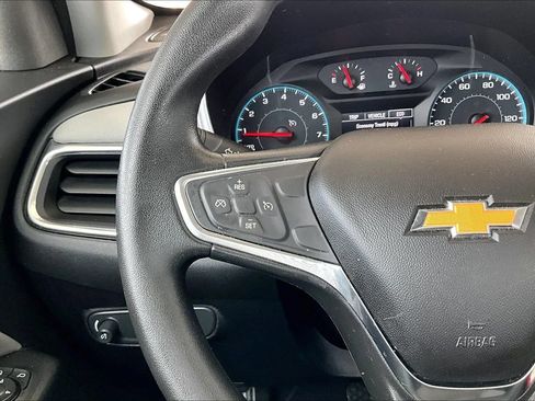 Used 2018 Chevrolet Equinox LS FWD image 10
