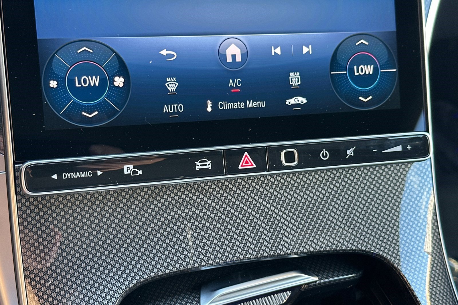 New 2027 Mercedes-Benz CLE 450 4MATIC Coupe image 21