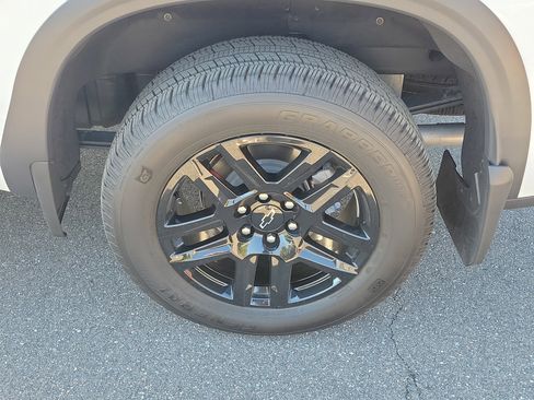 Used 2025 Chevrolet Silverado 1500 RST w/ Rally Edition image 40