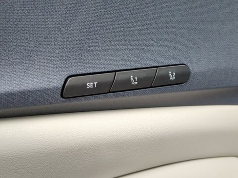 New 2026 Kia Carnival SX w/ SX Dark Edition Package FWD image 15