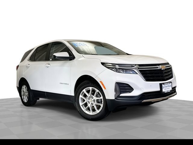 Used 2024 Chevrolet Equinox LT w/ LPO, Floor Liner Package FWD image 1