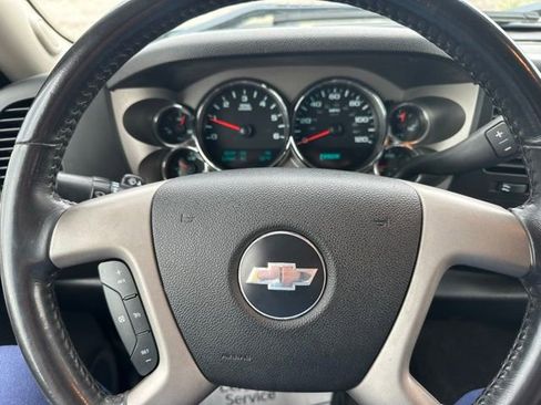 Used 2009 Chevrolet Silverado 1500 LT w/ Power Pack Plus AWD/4WD image 25
