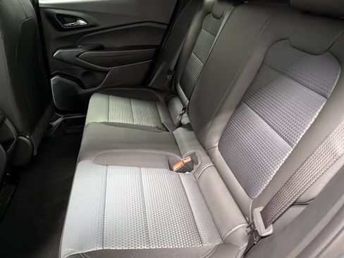New 2026 Chevrolet Trax LT w/ Sunroof Package FWD image 11