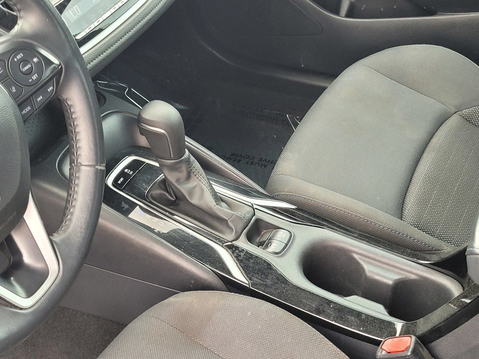 Used 2022 Toyota Corolla SE FWD image 21