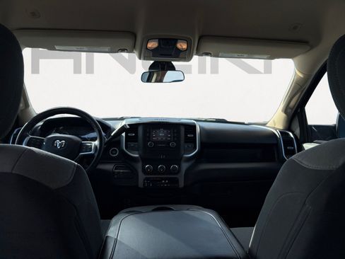 Used 2019 RAM 2500 Big Horn AWD/4WD image 2