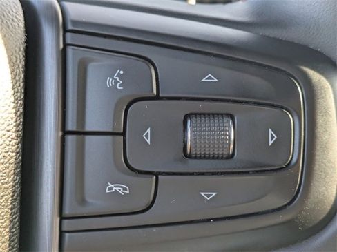 Used 2024 GMC Sierra 1500 AT4 w/ Technology Package image 29